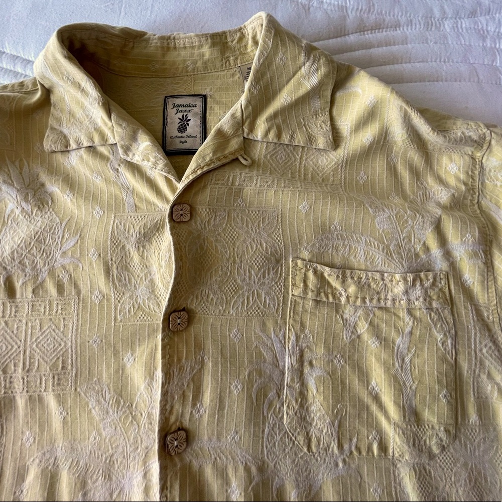 Jamaica Jaxx Men's Vintage Island Style Short Sleeve Button Up Shirt